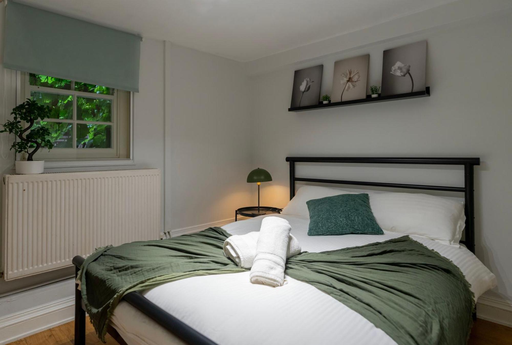 Gorgeous 2Bed House In New Road Apartment London Bagian luar foto