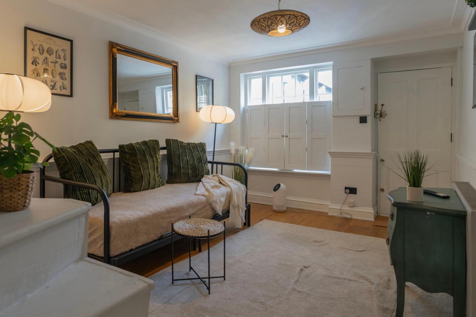 Gorgeous 2Bed House In New Road Apartment London Bagian luar foto